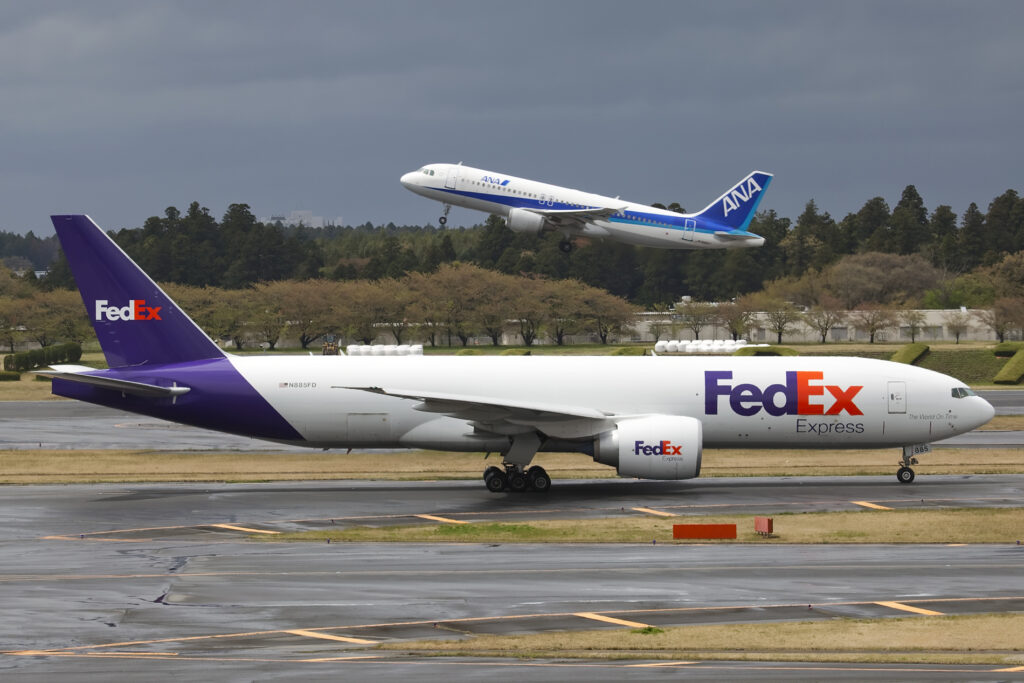 air freight china to canada