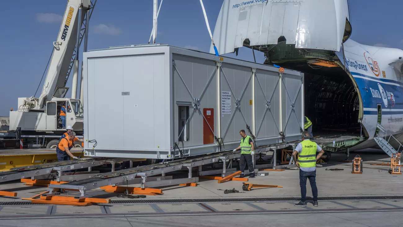 how long does air freight take from China to UK