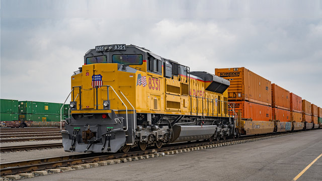 top 10 freight forwarders in China