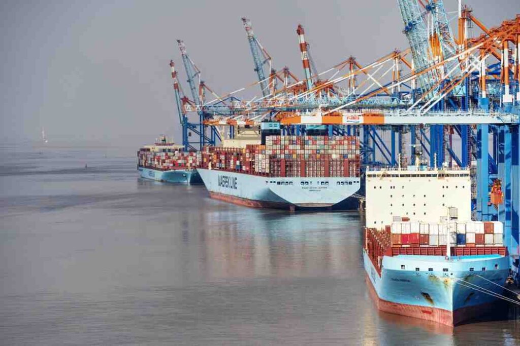 sea freight charges from China to India