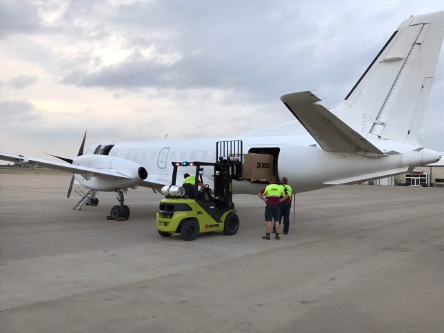 fast air freight from Shenzhen to UK