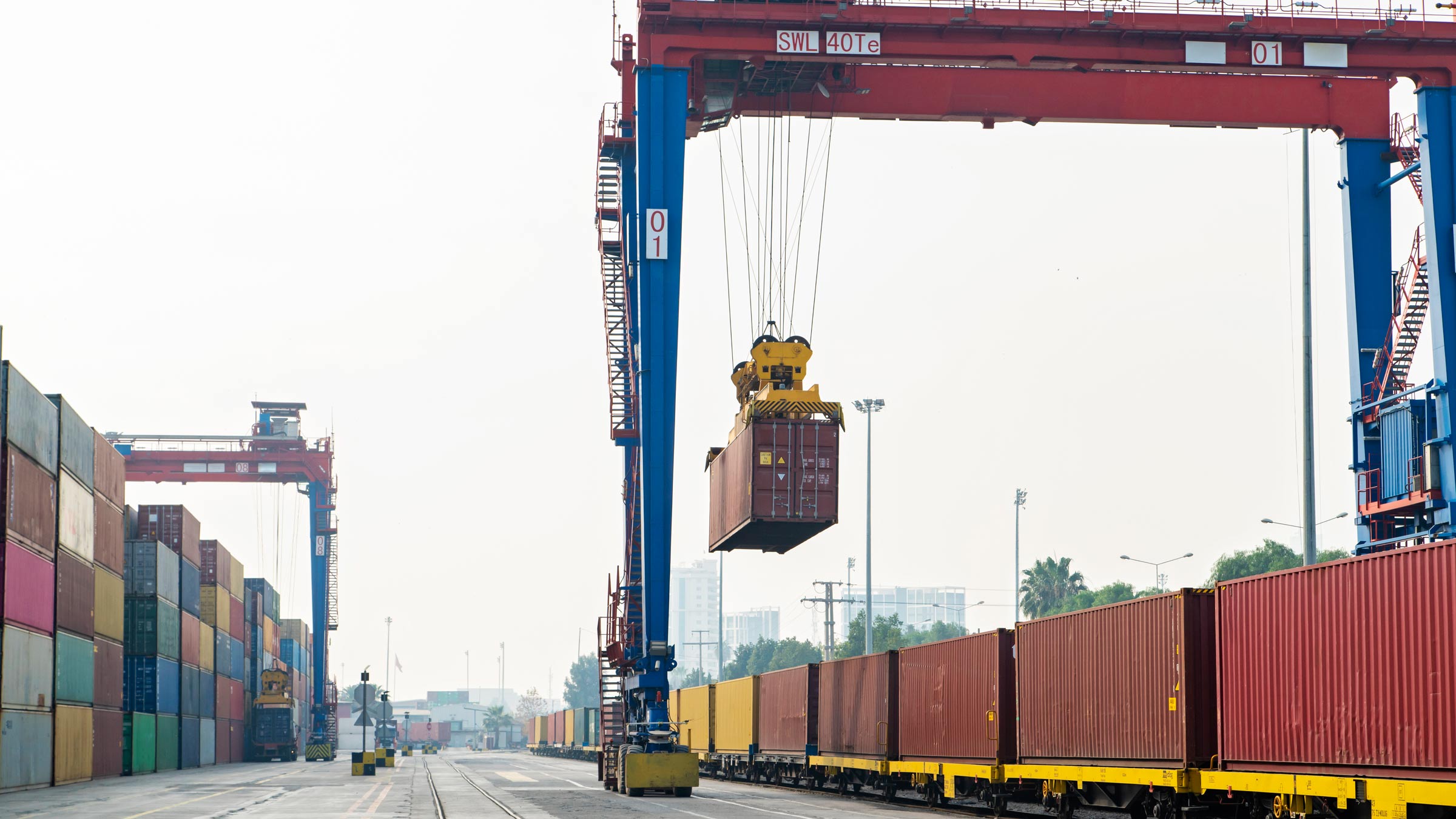 fast rail freight from China to Italy