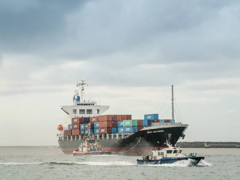 container shipping China to Netherlands