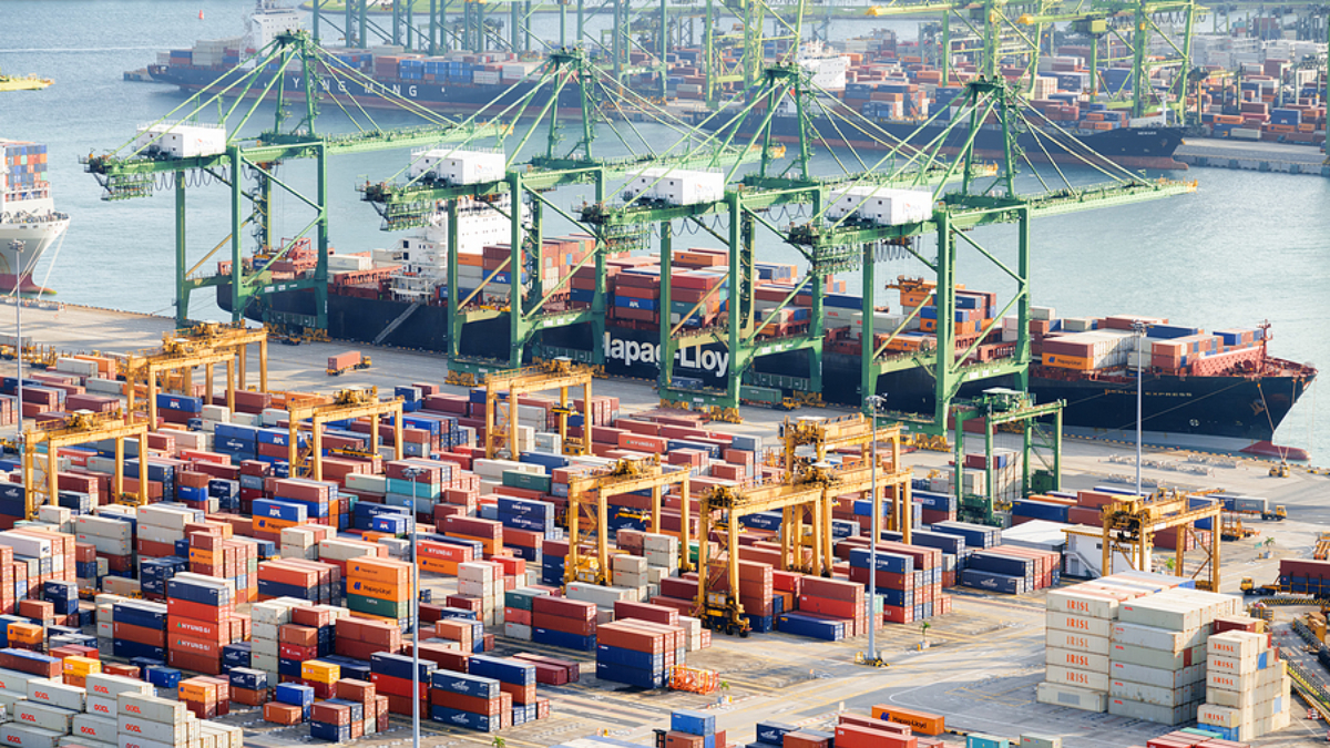 fastest way to ship machinery from China to USA