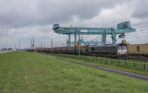 professional rail freight from China to France