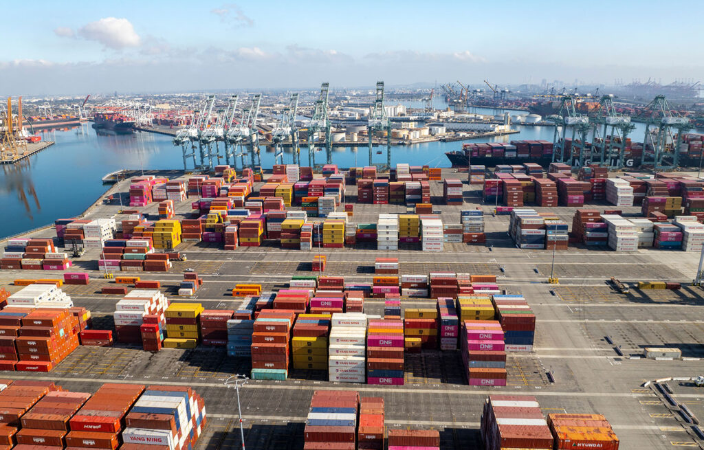 Reefer FCL Sailing Schedule for Textiles from China to Illinois