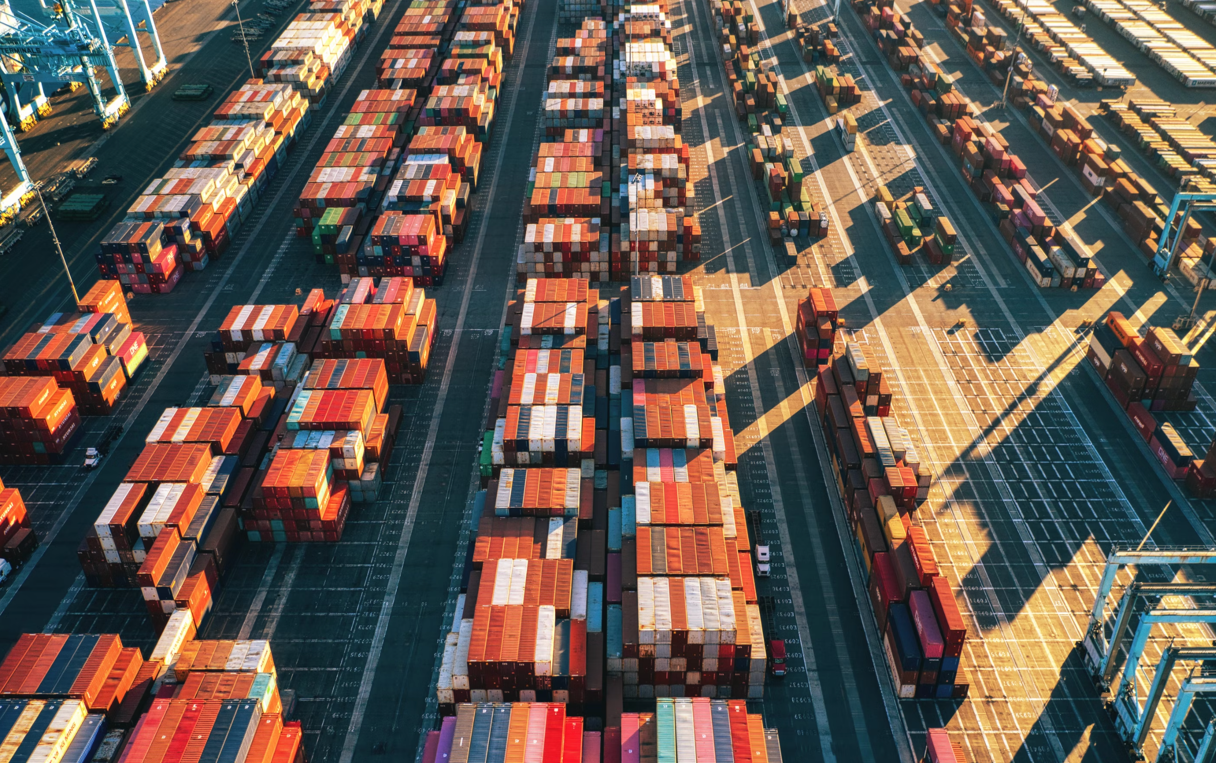 cargo handling china to dubai